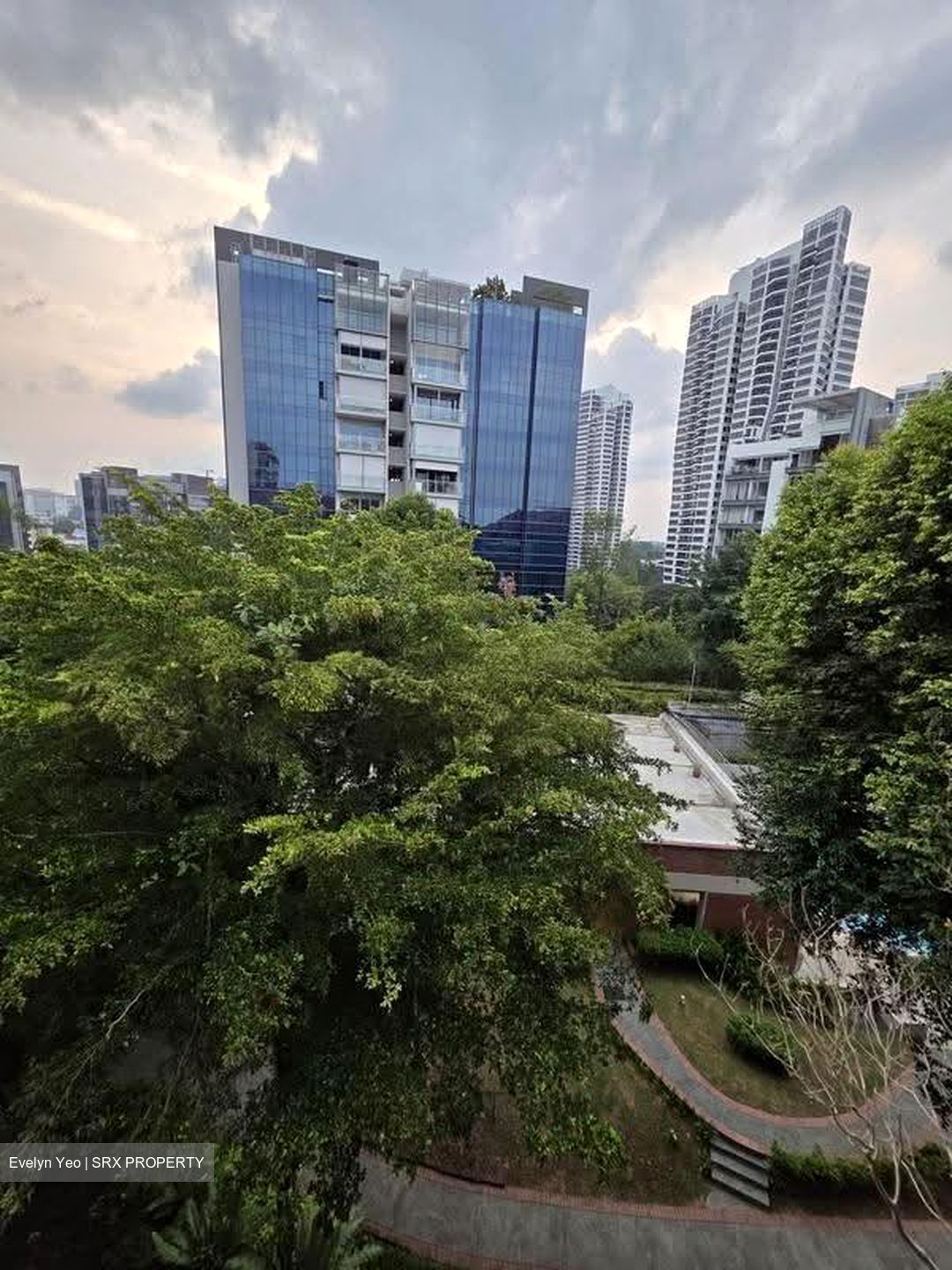 Sutton Place (D10), Condominium #609830881